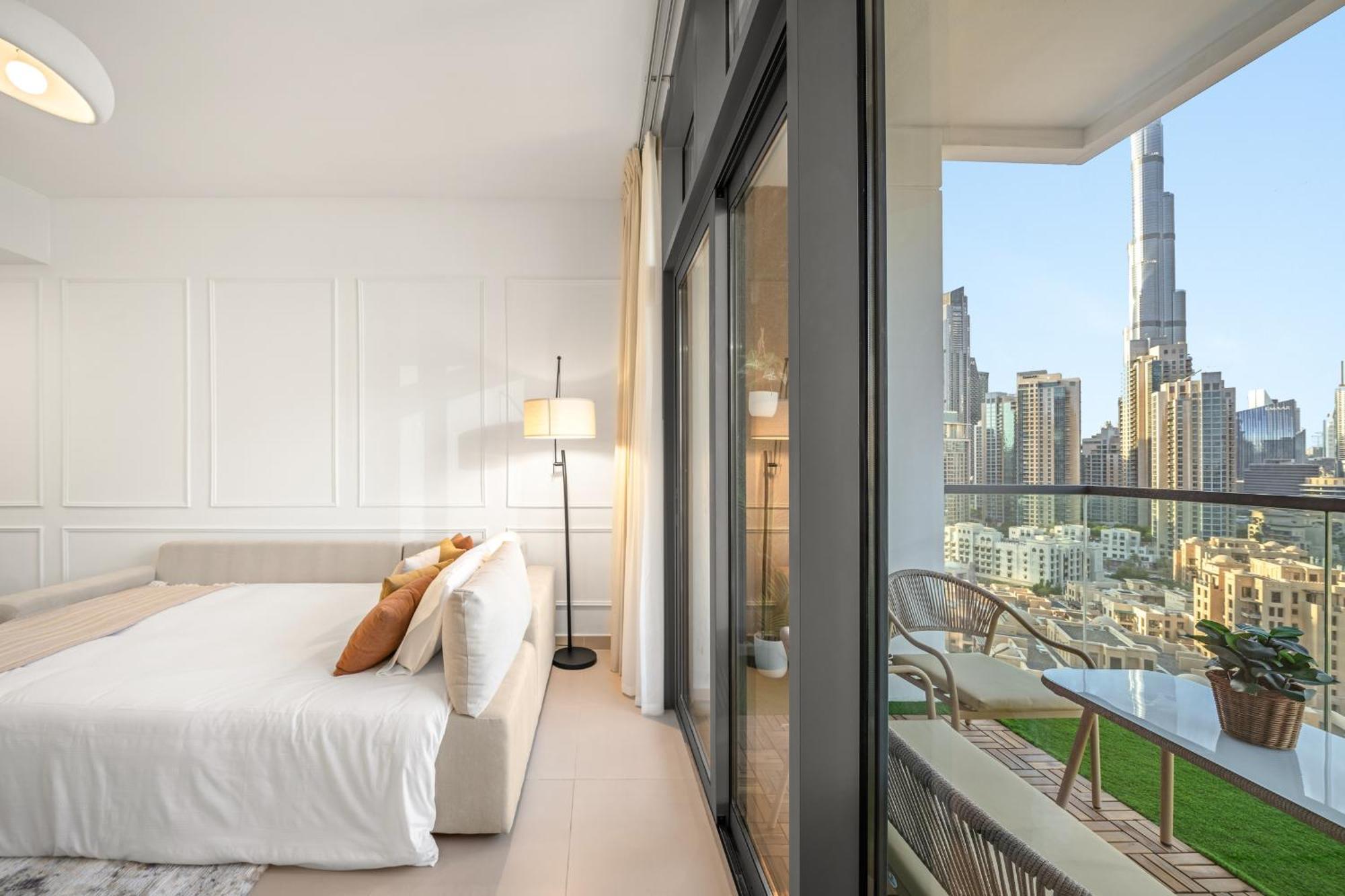 Full Burj Khalifa View 3br Luxe Collection